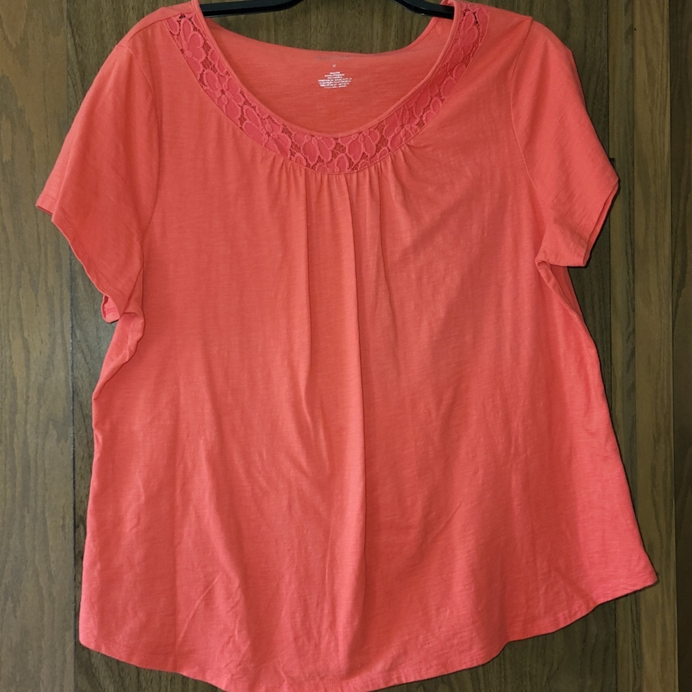 **5/$25 special!! 
St John's Bay Sz 3x Lace Trim Top Dark Coral